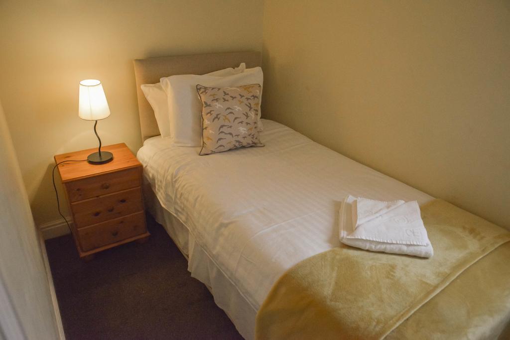 The Whitestonecliffe Inn Sutton  Kamer foto