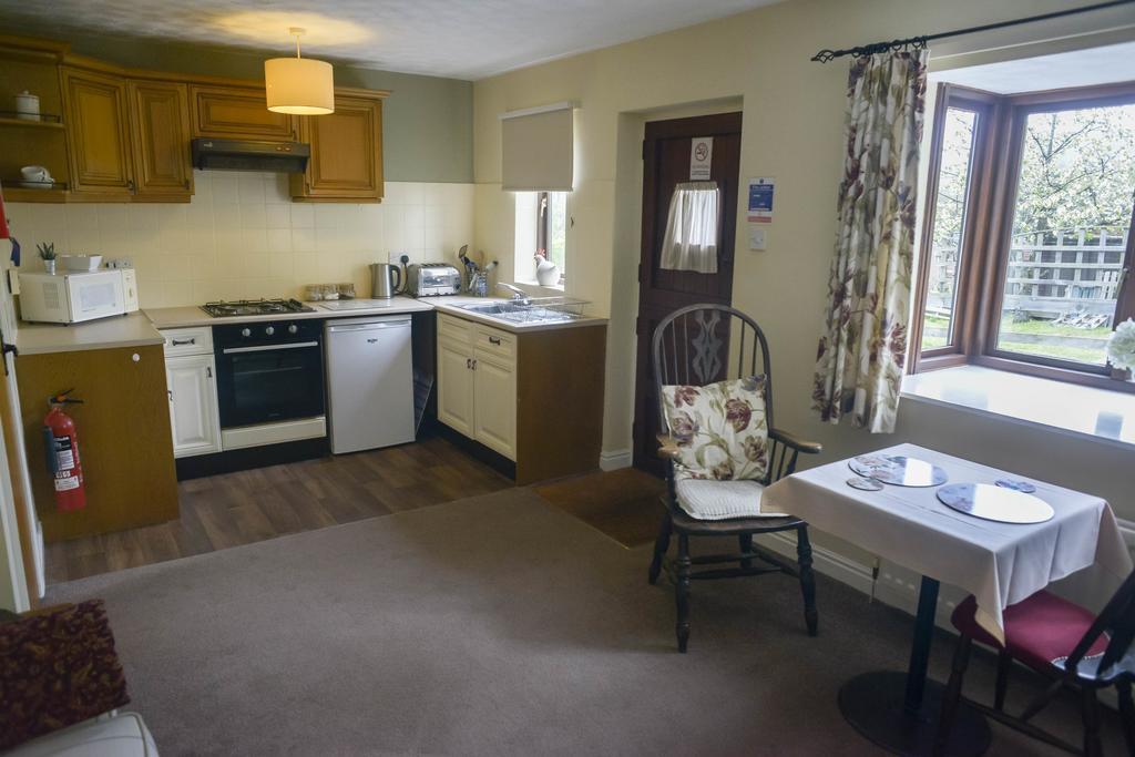 The Whitestonecliffe Inn Sutton  Kamer foto